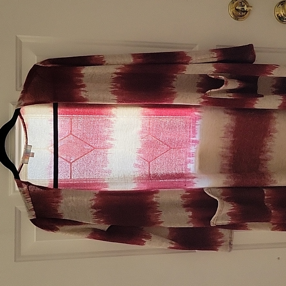 Lularoe Small Sarah cover-up (crimson & beige)